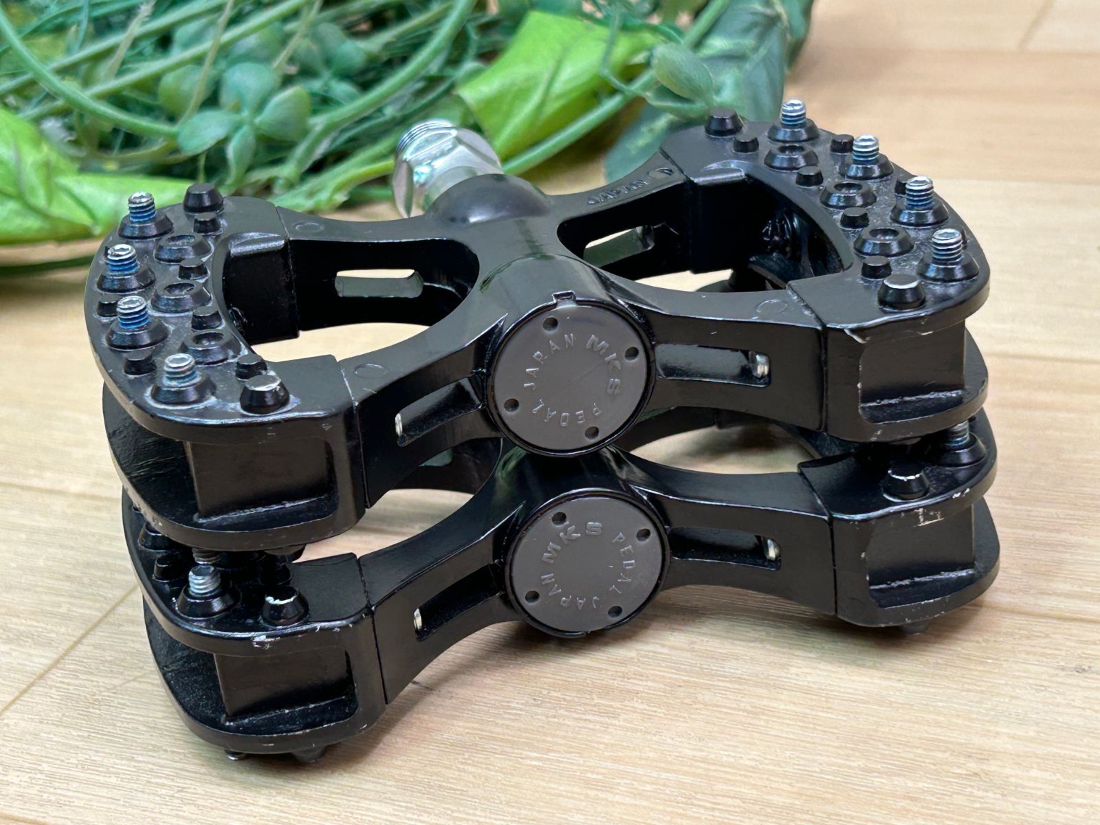 ☆ テルスポ イチ推し!! ほぼ未使用!! MKS GAMMA PEDAL BK 455g