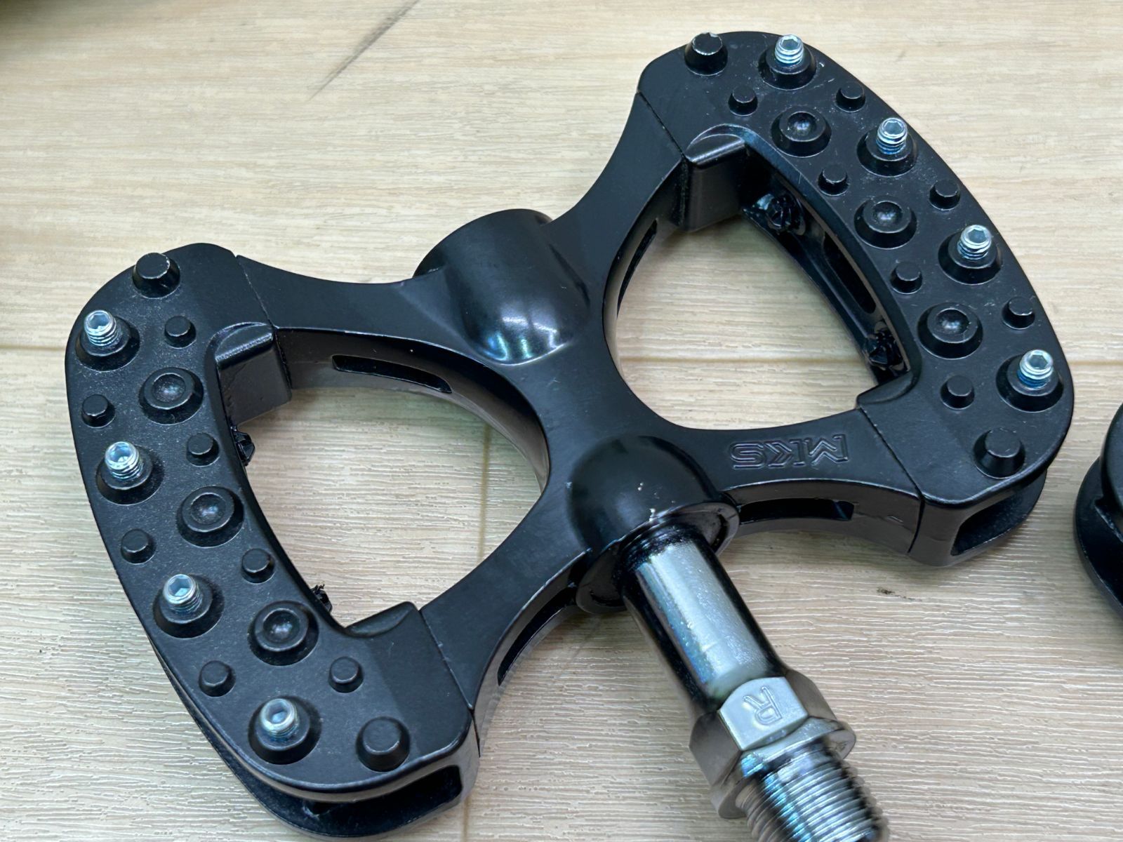 MKS GAMMA フラットペダル ブラック ほぼ未使用 ☆ テルスポ イチ推し!! ほぼ未使用!! MKS GAMMA PEDAL BK 455g