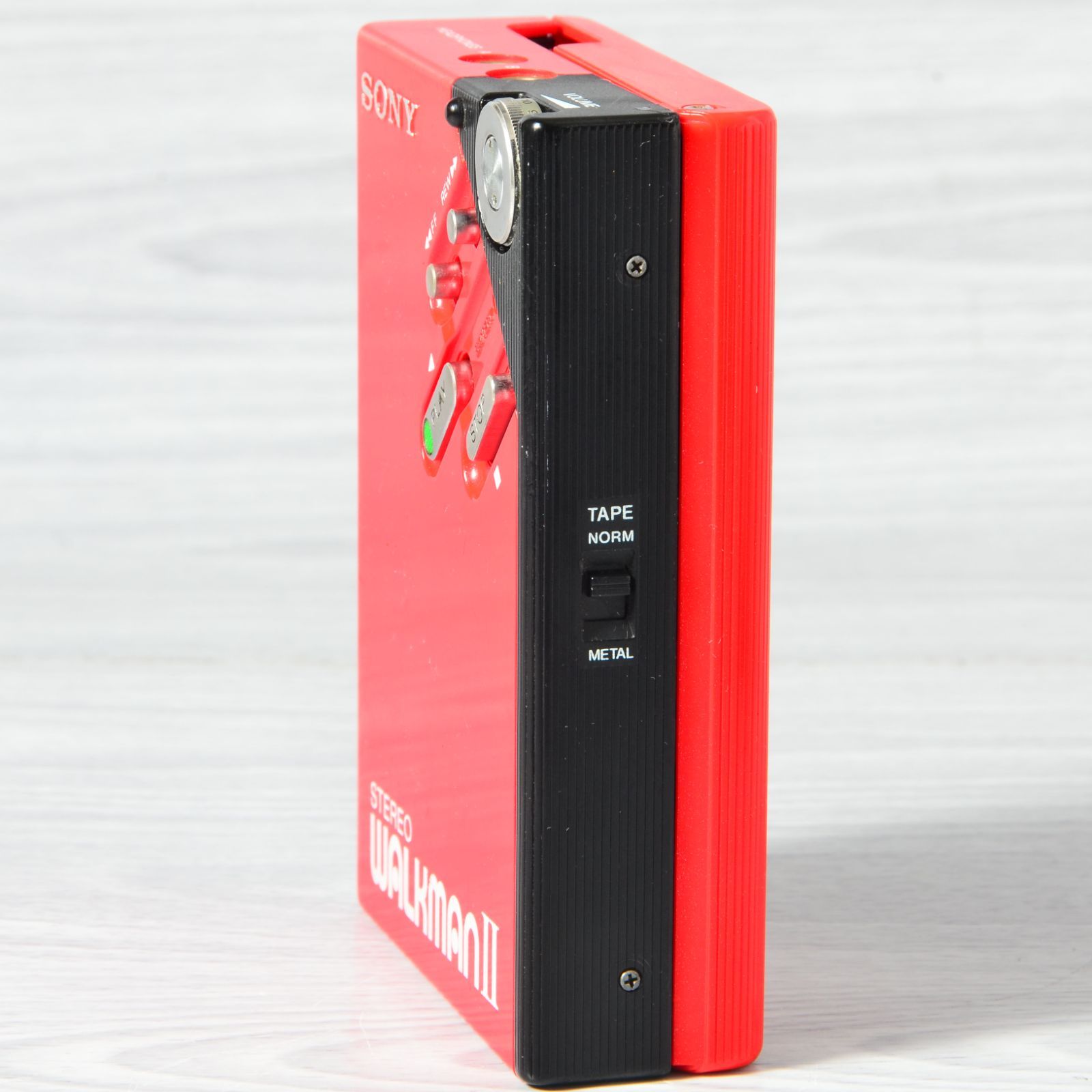 SONY WALKMAN WM-2 カセットウォークマン レッド ケース付 整備済