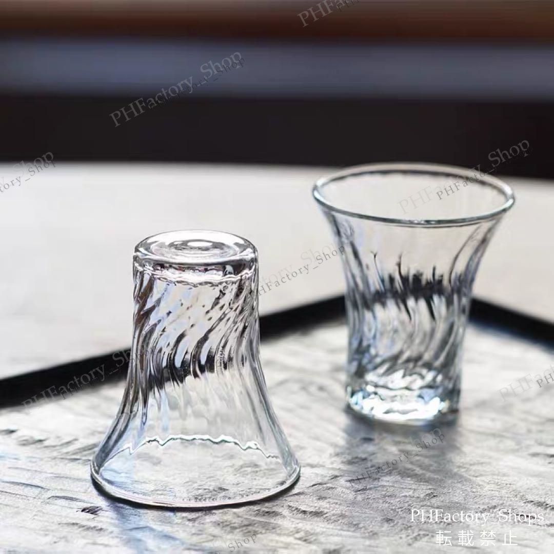 【新品・未使用】 ガラス製 茶杯（カーブ）3点セット
