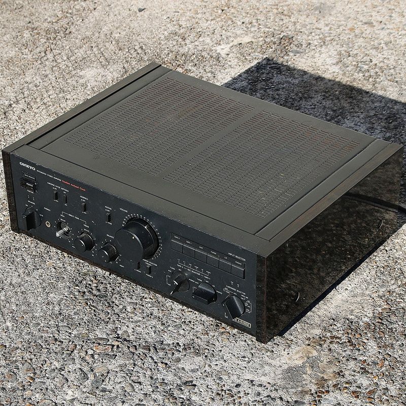 新潟発 オンキョー Integra A-819RX プリメインアンプ 音響機器