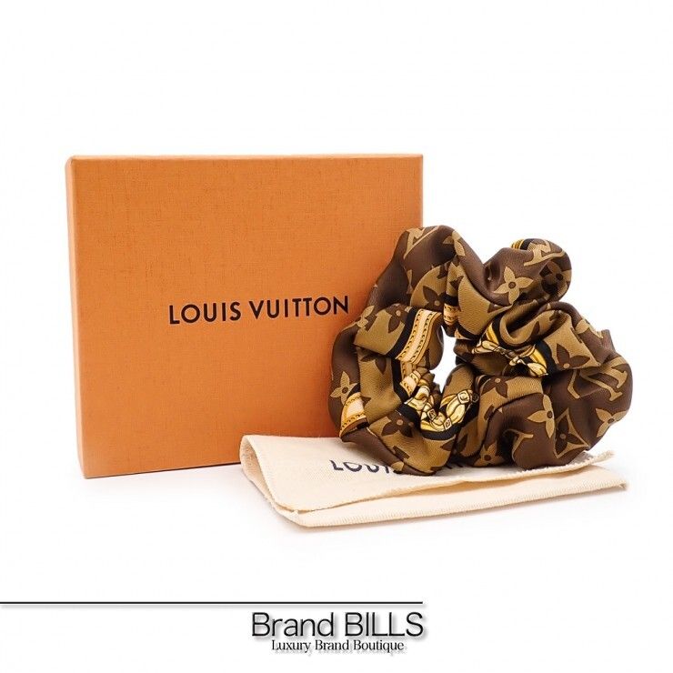 未使用品 LOUIS VUITTON ルイ・ヴィトン シュシュ モノグラム 未使用品 LOUIS VUITTON ルイ・ヴィトン シュシュ モノグラム