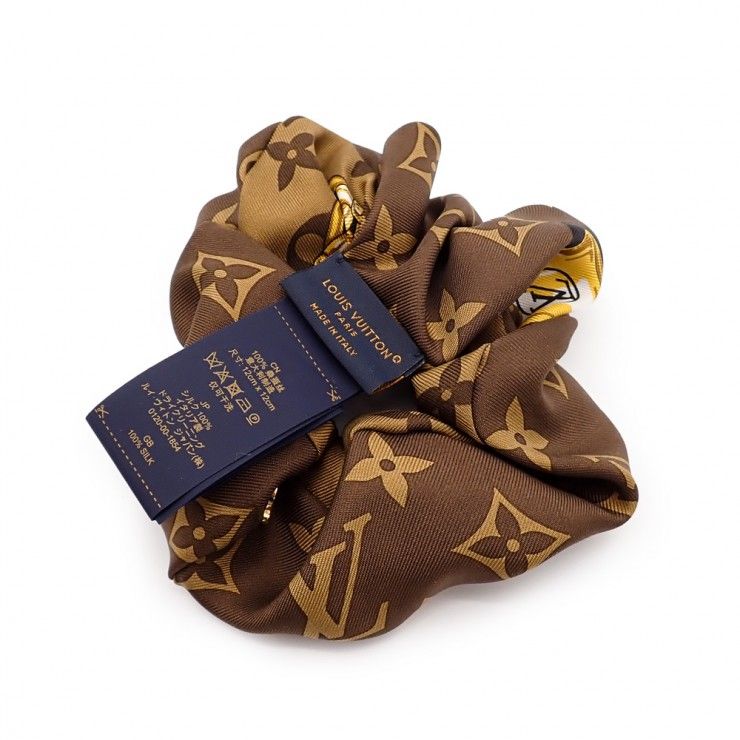 未使用品 LOUIS VUITTON ルイ・ヴィトン シュシュ モノグラム 未使用品 LOUIS VUITTON ルイ・ヴィトン シュシュ モノグラム