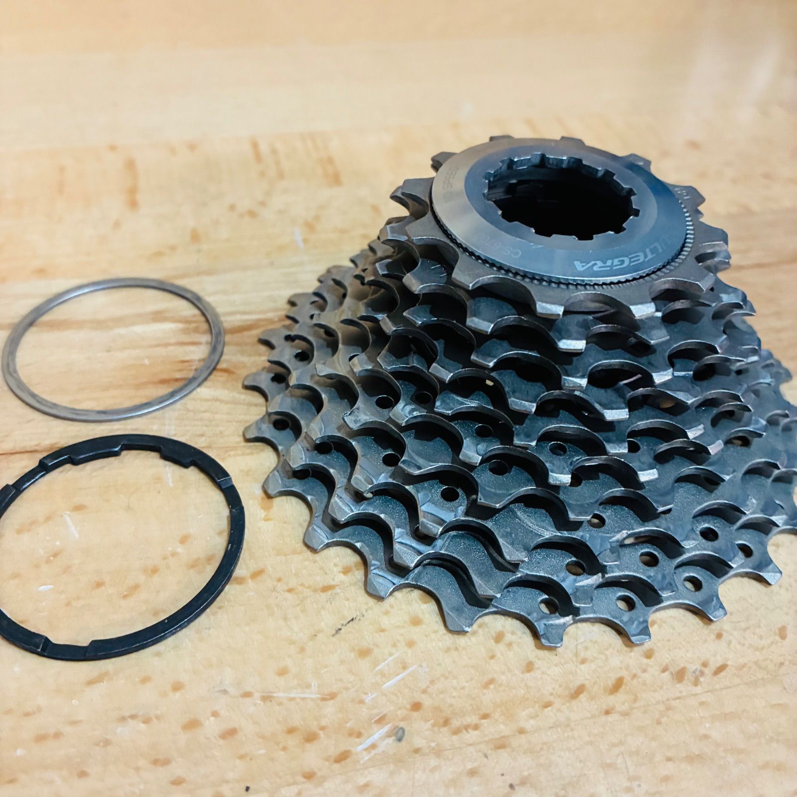 即決] シマノ CS-6700カセットスプロケット 10速(新品)12-30T シマノ
