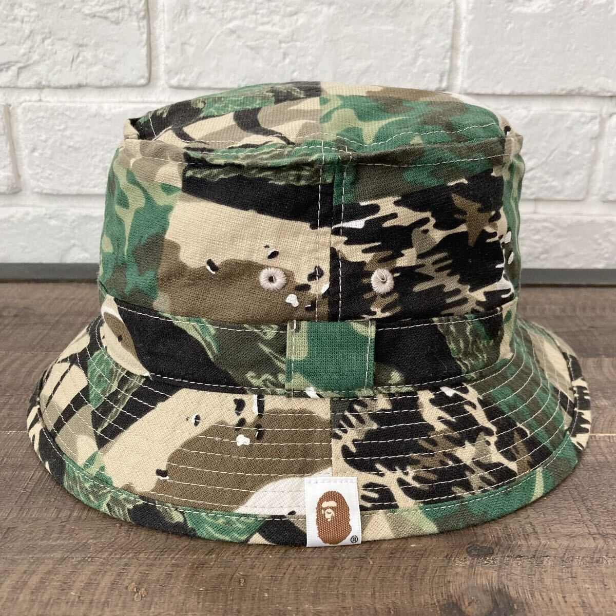 A BATHING APE カモフラージュ　　バケットハット　　美品レア BAPE CRAZY MIX CAMO バケット ハット Mサイズ a bathing ape BAPE