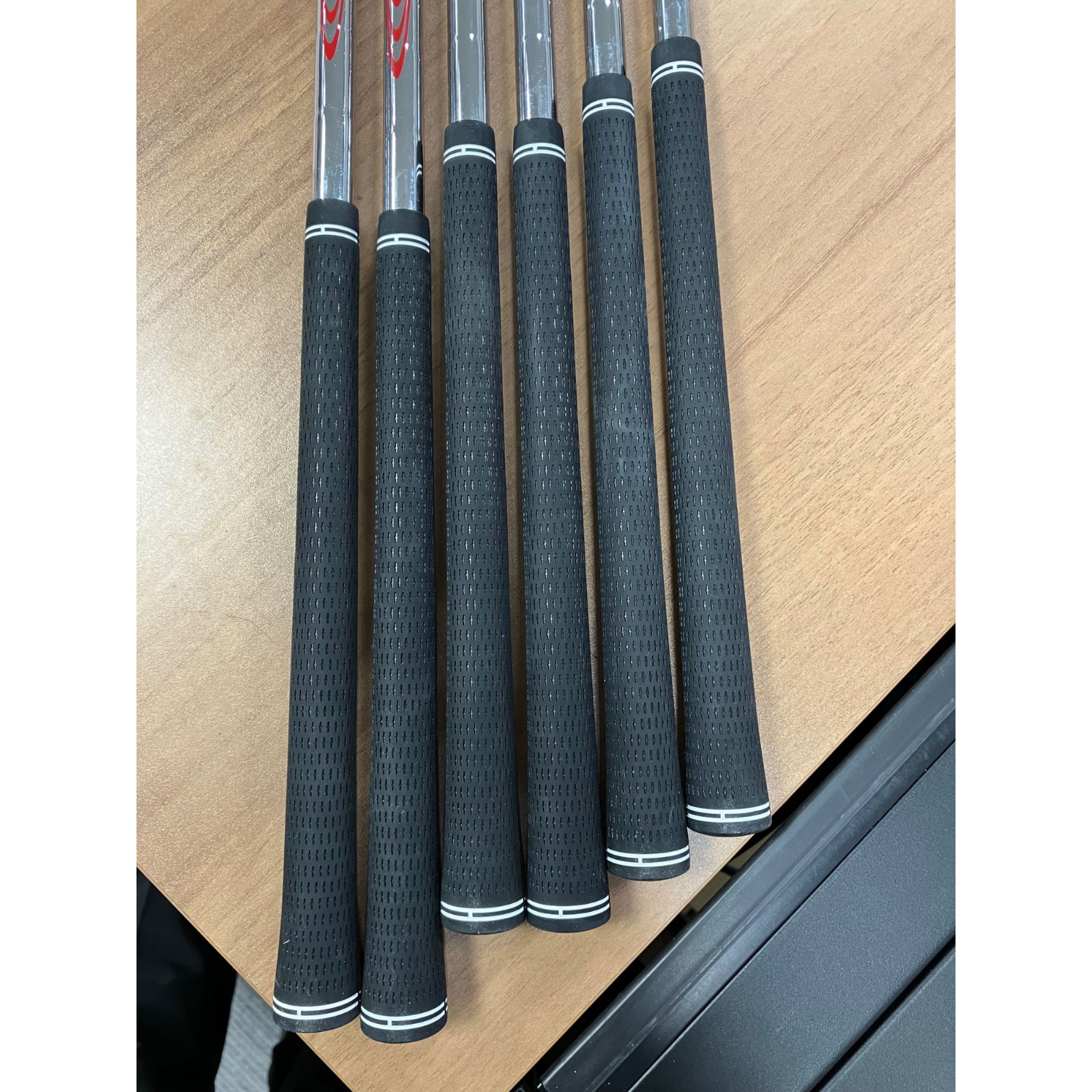 スリクソン ZXi7 アイアン6本セット N.S.PRO MODUS3 105 R 右利き用