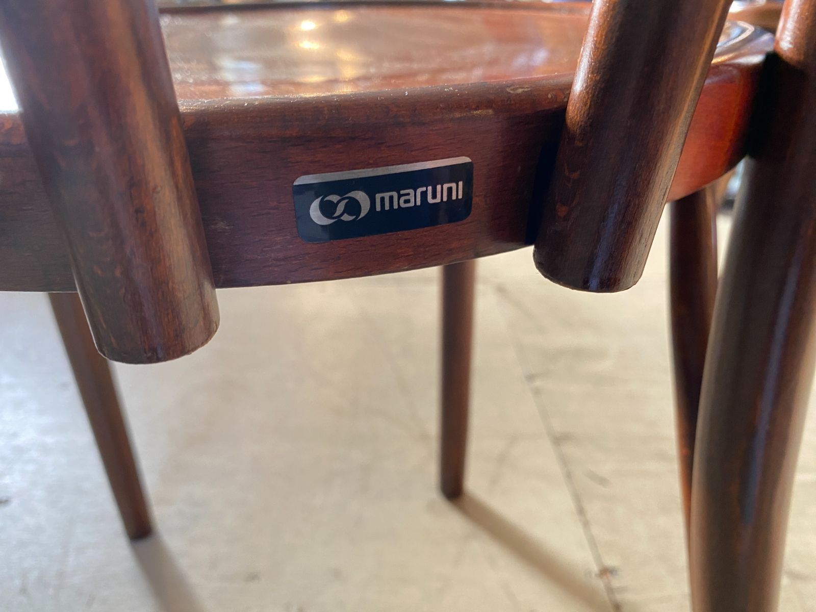 □マルニ木工 ベントウッドチェア 丸座面 ルーマニア製 曲木 曲げ木