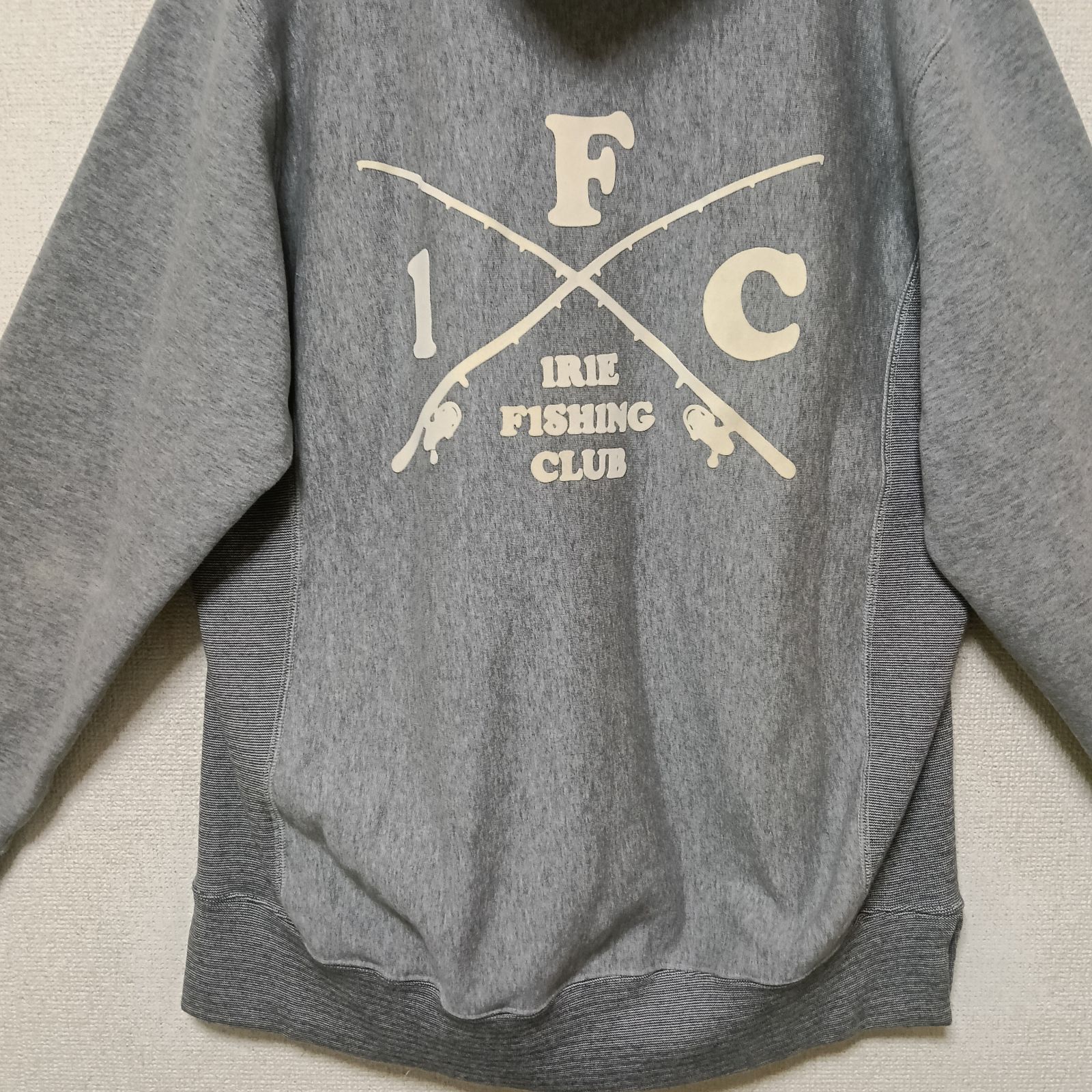 美品IRIE FISHING CLUBアイリーフィッシングクラブパーカーグレー