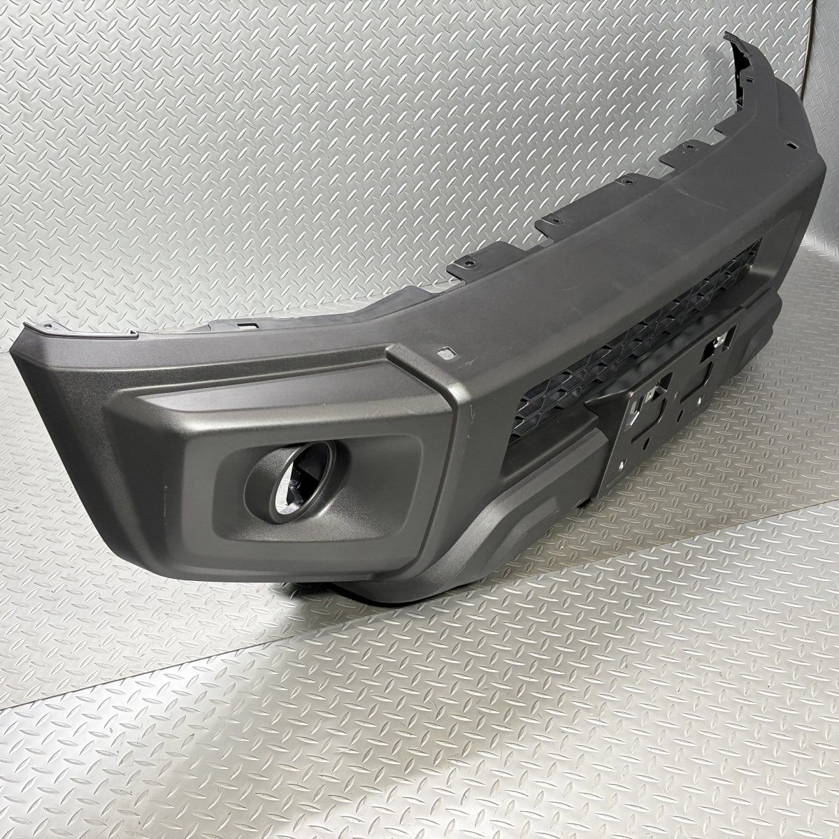 送料無料JB74W ジムニーシエラ 純正 フロントバンパー フロントグリル