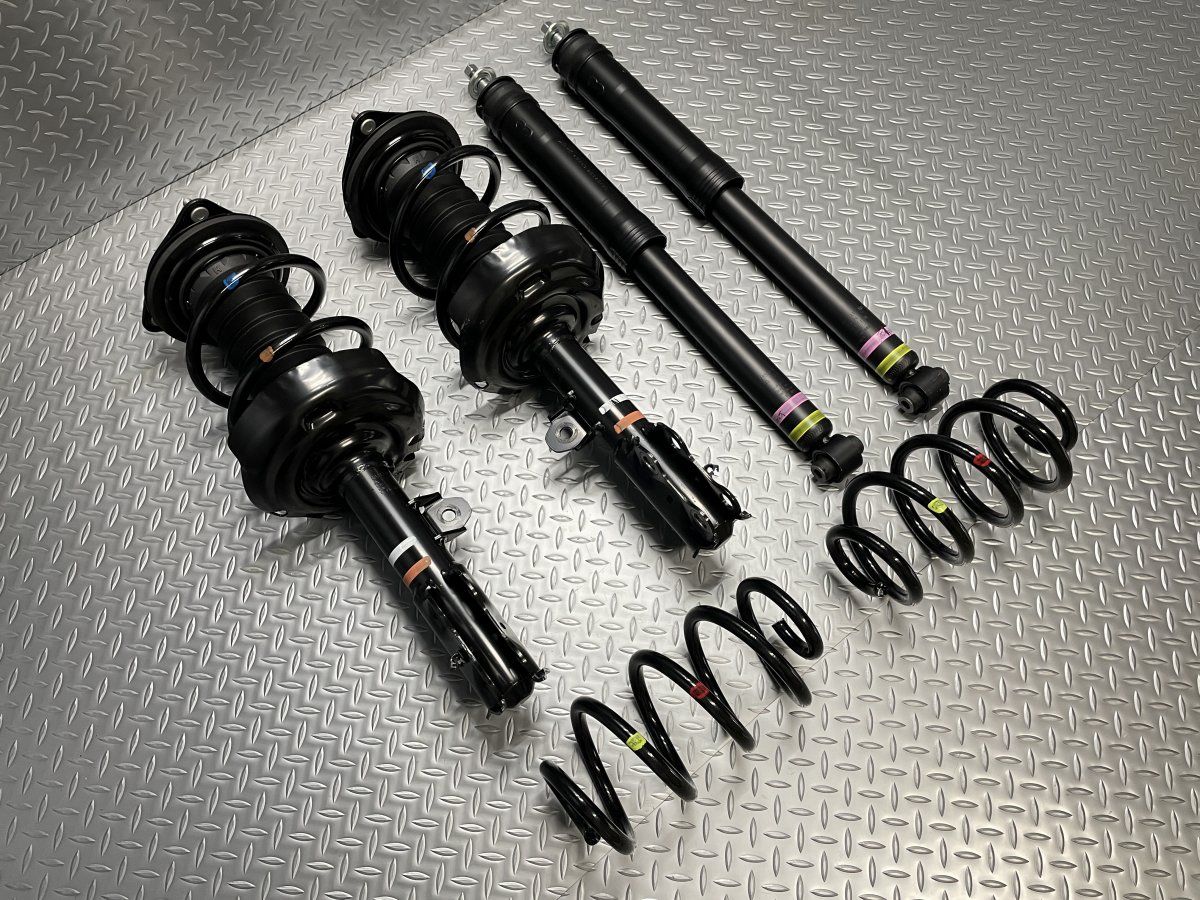 送料無料【新車外し】90系 ノア/ヴォクシー 純正 サスキット 品番48510