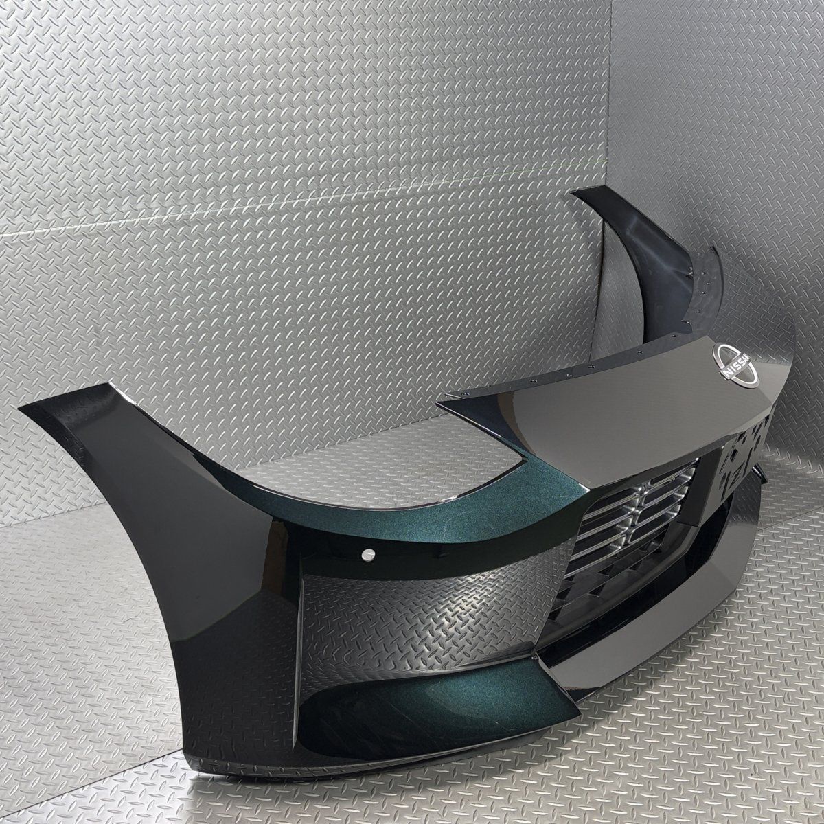 RZ34 フェアレディZ 純正フロントバンパー 新車取外し 送料無料RZ34 日産 フェアレディZ 純正 フロントバンパー 黒/DAP