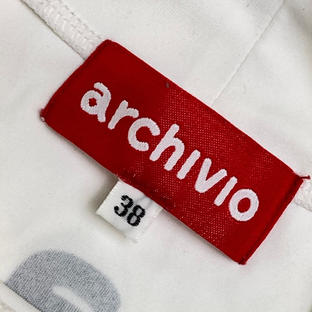 サイズ：38 ARCHIVIO アルチビオ モックネック長袖Tシャツ ホワイト系