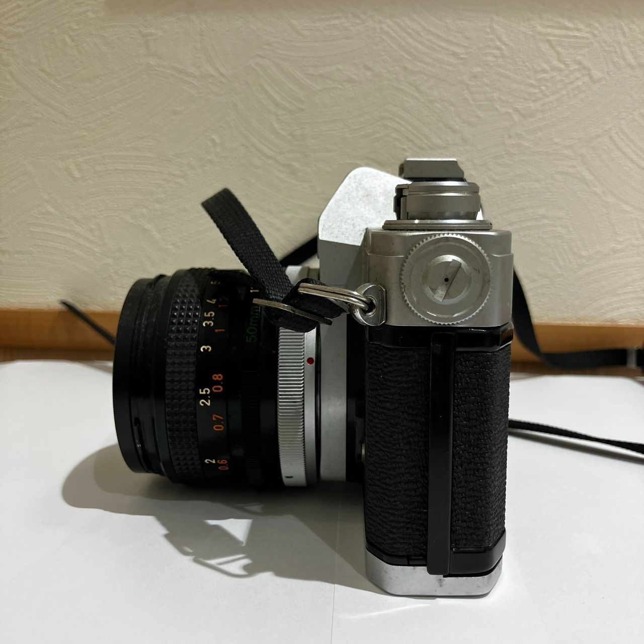 Canon FT 一眼レフカメラ 50mmレンズ付き 動作未確認 ☆【ジャンク品】Canon FT一眼レフカメラ 50mmF1.8レンズ付き - メルカリ