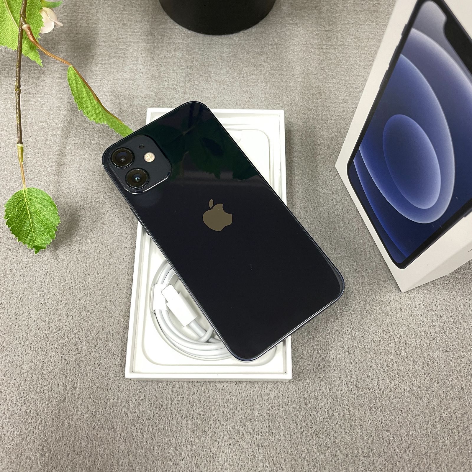 iPhone 12 mini 128GB ブラック SIMフリー 送料無料 - メルカリ