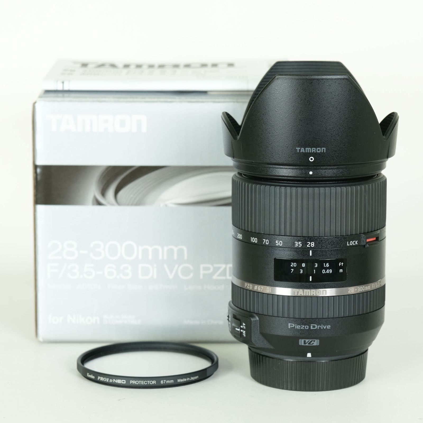 【美品】TAMRON 28-300mm Nikon用 フード・フィルター付 美品】TAMRON 28-300mm Nikon用 フード・フィルター付 美品