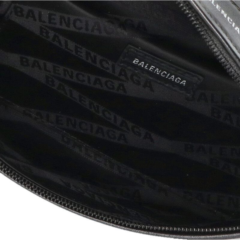 バレンシアガ 565510 チャーム付きレザーウエストバッグ メンズ - メルカリ