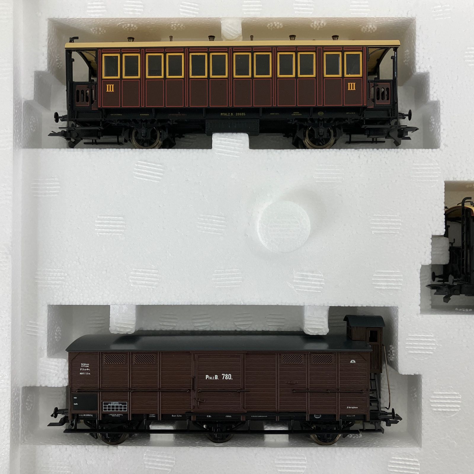 TRIX 21252 客車 貨車 4両セット トリックス 鉄道模型 HOゲージ 中古