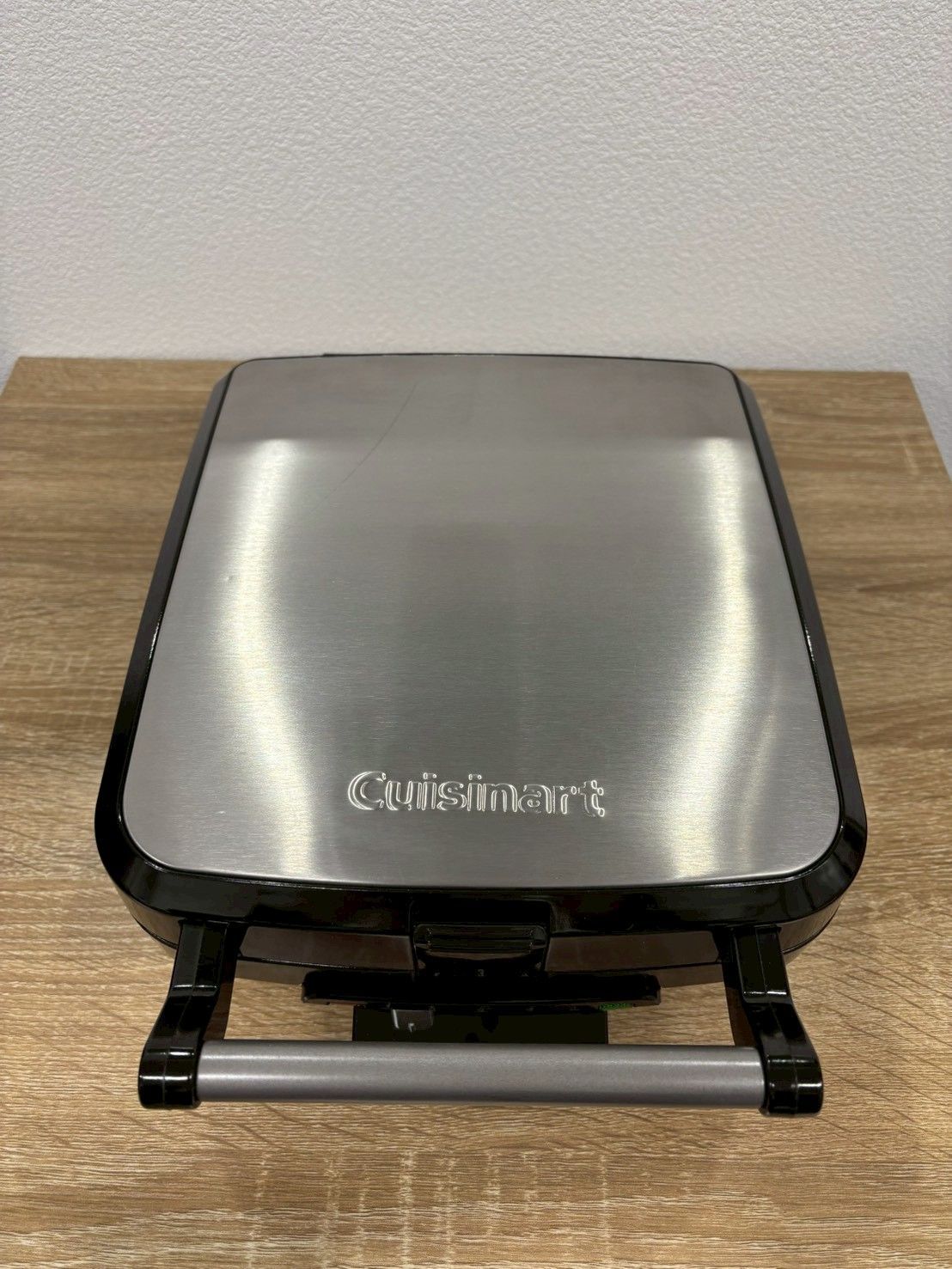 Cuisinart クイジナート ワッフルメーカー WAF-100JBS Cuisinart クイジナート 4枚焼き ワッフルメーカー WAF-100JBS 温度