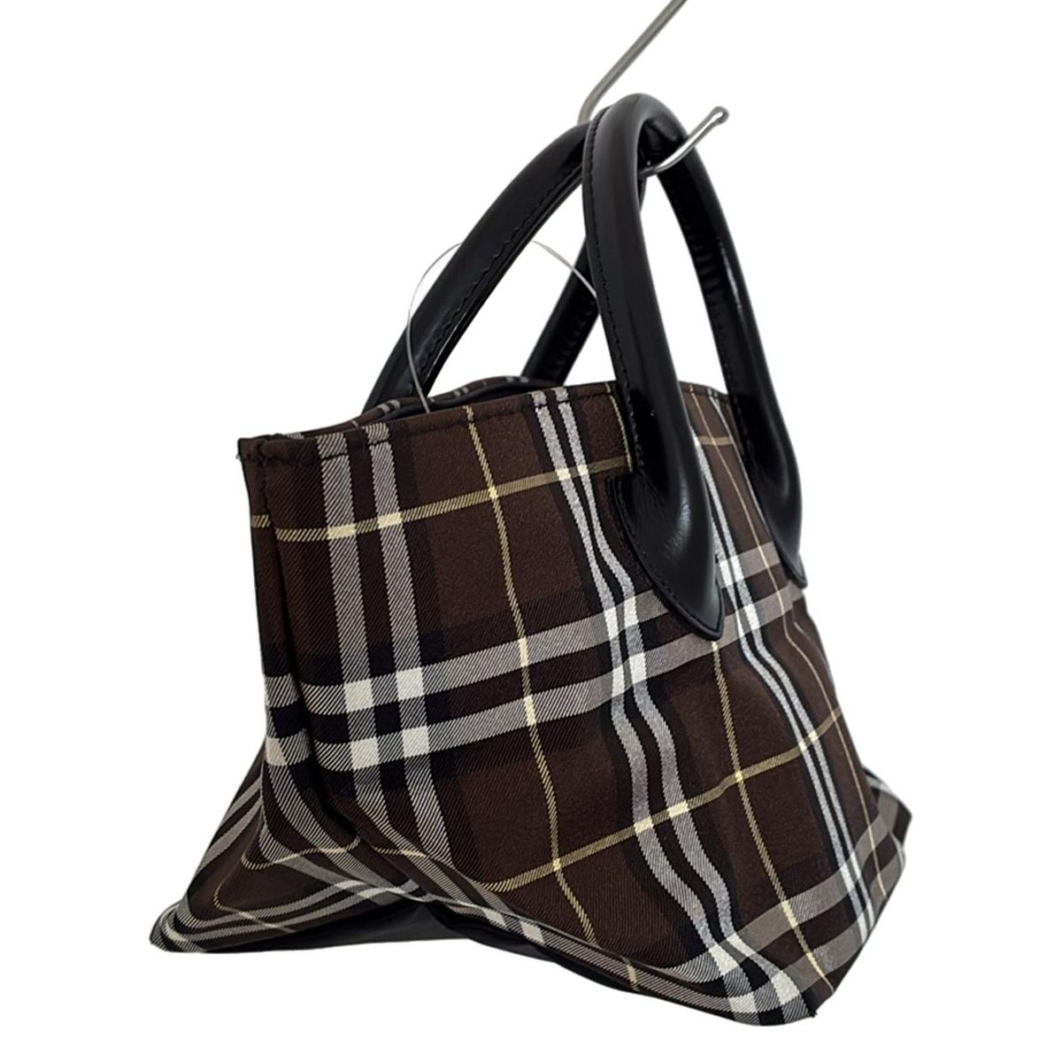 BURBERRY BLUE LABEL 黒レザーハンドバッグ バーバリー Burberry Blue Label(バーバリーブルーレーベル) ハンドバッグ