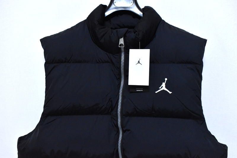 新品 ナイキ ジョーダン エッセンシャル パデッド ベスト 2XL FB7308