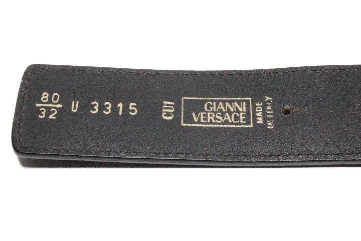GIANNI VERSACE ジャンニ ヴェルサーチ メデューサ エンボス GVバックル レザー ベルト ブラック size 80 / 32 メンズ 当時物 ヴィンテージ Gianni Versace - GIANNI VERSACE ジャンニ ヴェルサーチ メデューサ