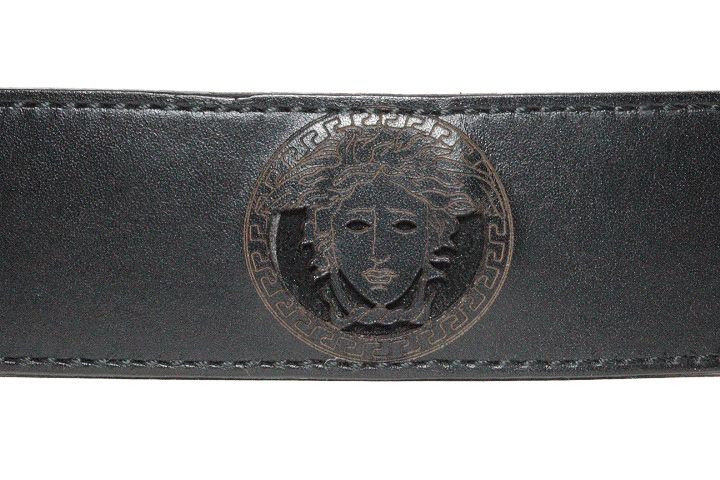 GIANNI VERSACE ジャンニ ヴェルサーチ メデューサ エンボス GV