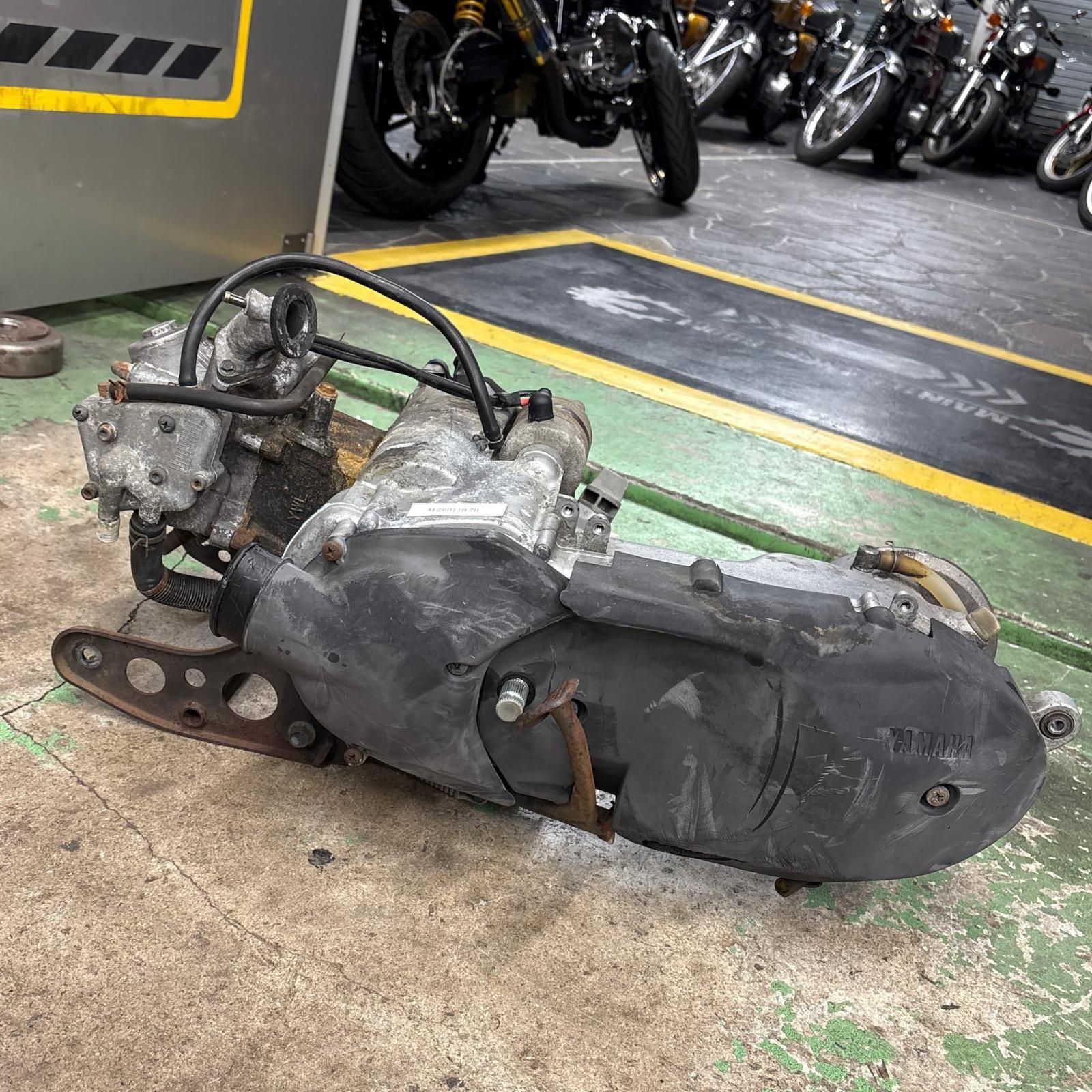 マジェスティ125 5CA インジェクションエンジン始動 実動 愛知県豊橋市～ 実動 マジェスティ125 LPRSE27105A102xxx エンジン E374E-102xxx 圧縮