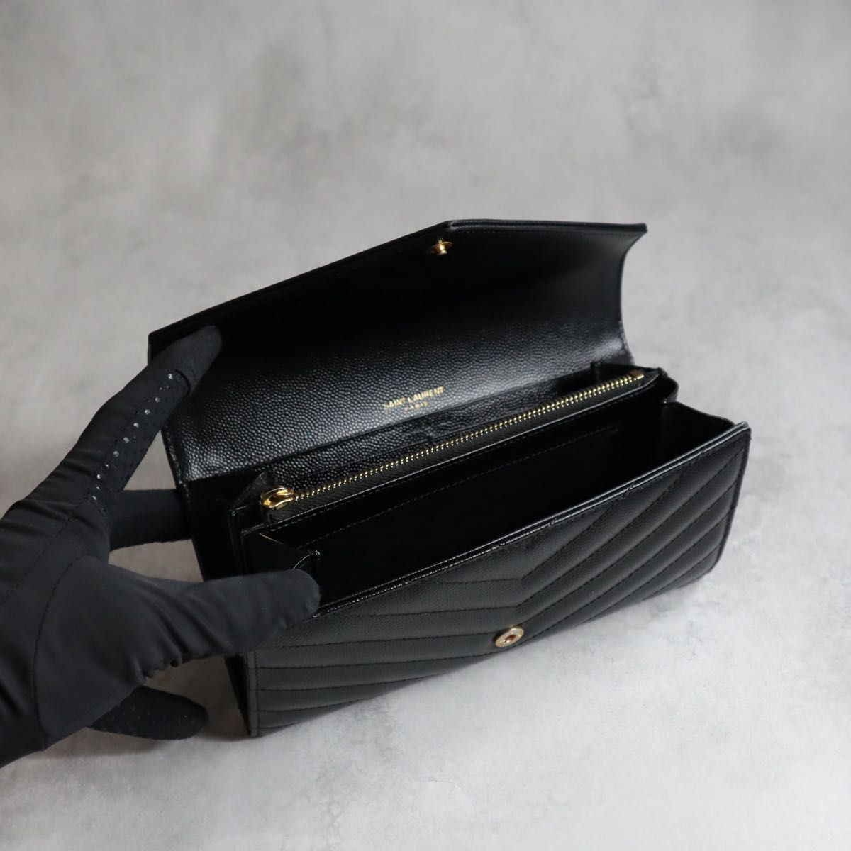 美品】 YSL SAINT LAURENT サンローラン / カサンドラマトラッセラージ