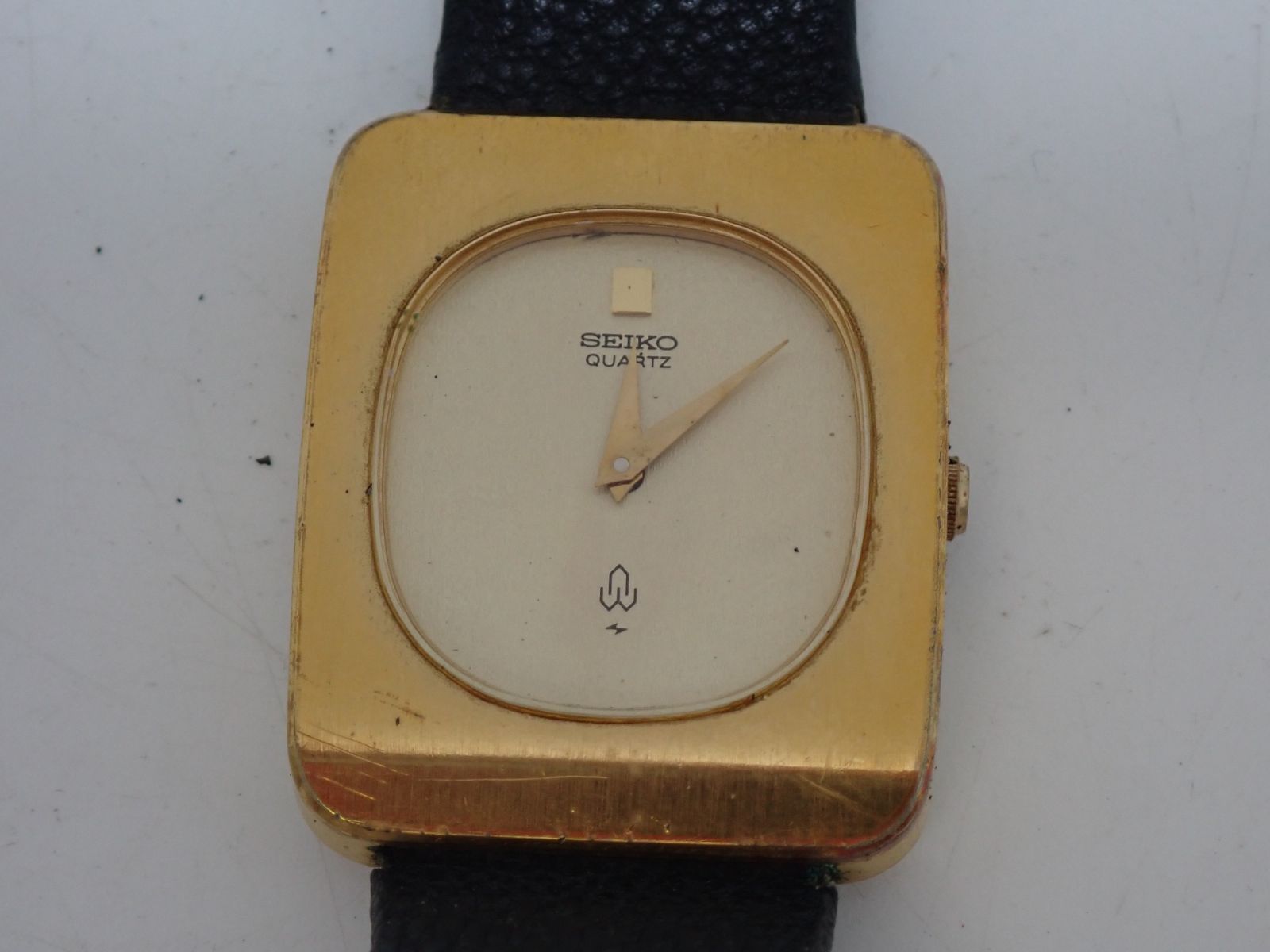 SEIKO クォーツ 腕時計 53766】 SEIKO セイコー 43-7060 クォーツ 腕時計 革ベルト ベルト劣化