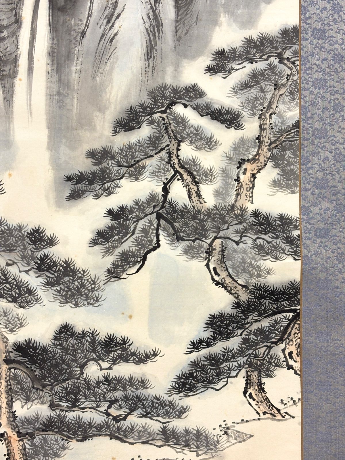 掛軸 M.65 高岫雲 山と松の図 落款印あり ＃茶掛＃古美術 #骨董品