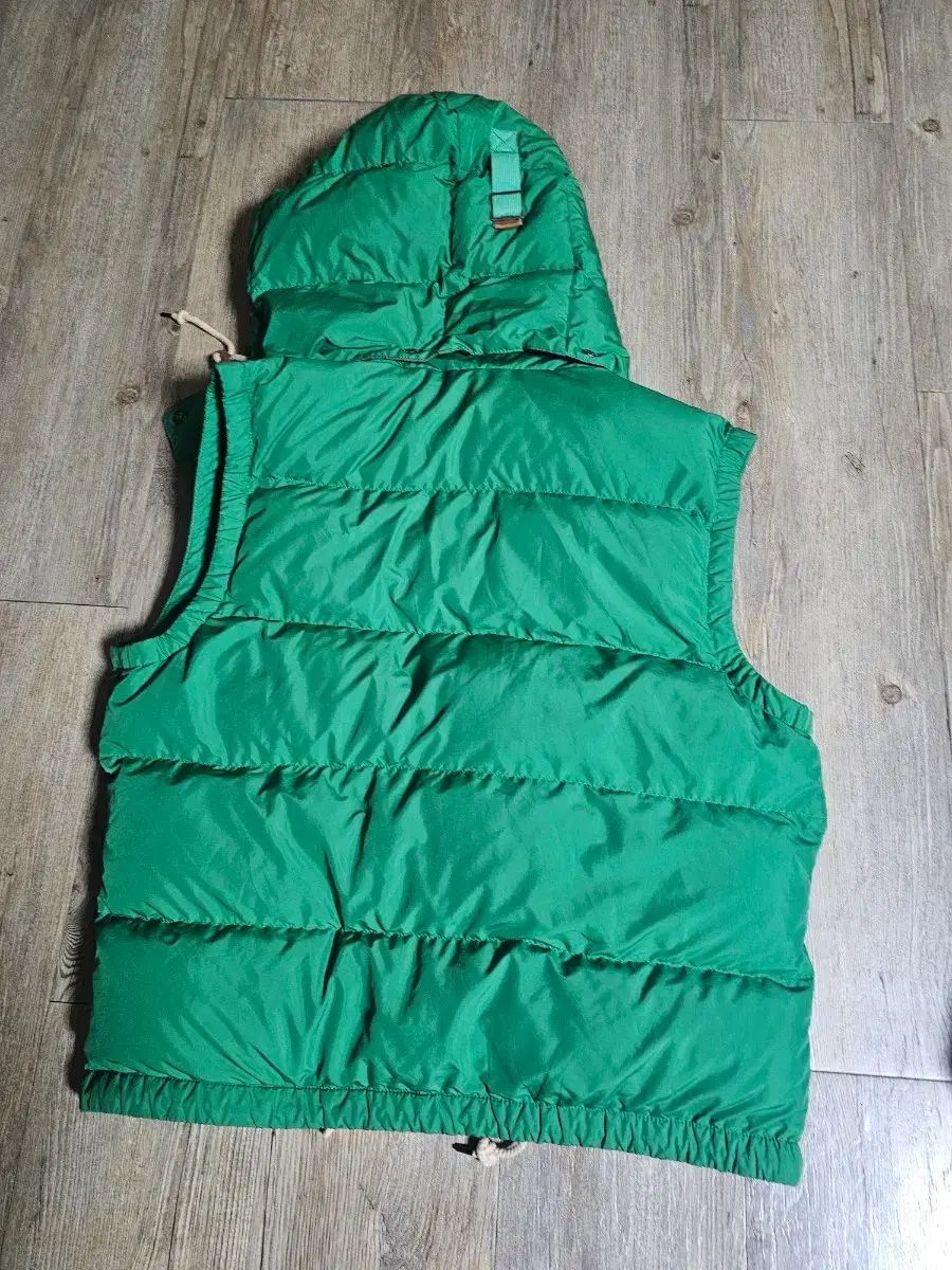 ポロ ラルフローレン グリーン フード ダウン ベスト - メルカリ