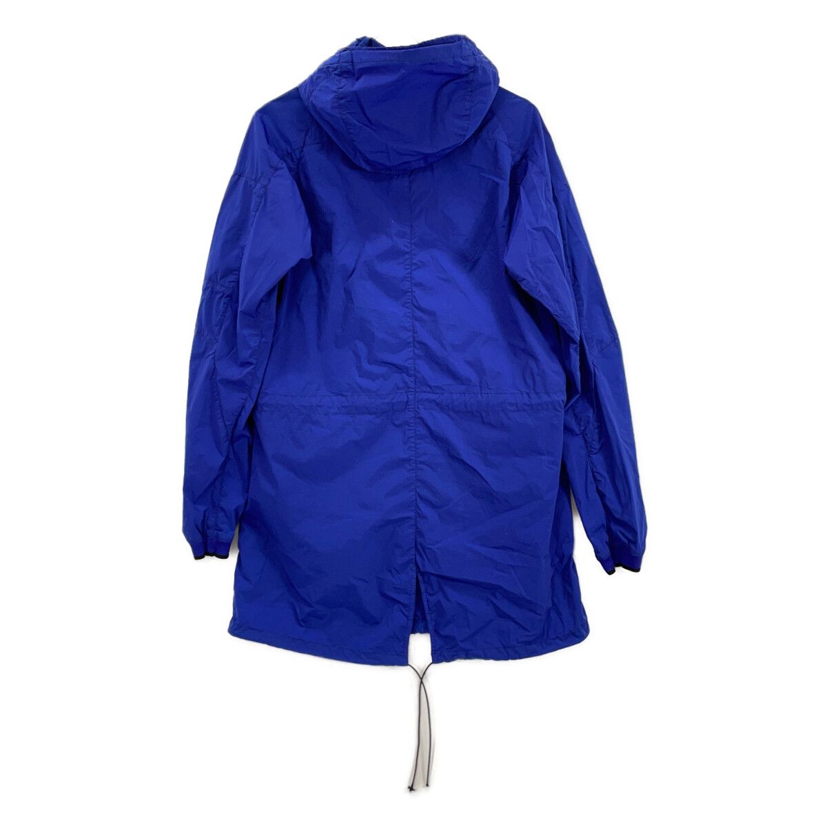 C.P.COMPANY シーピーカンパニー NYCRA ﾌﾞﾙｰ ﾅｲﾛﾝ ﾊﾟｰｶｰｼﾞｬｹｯﾄ 46