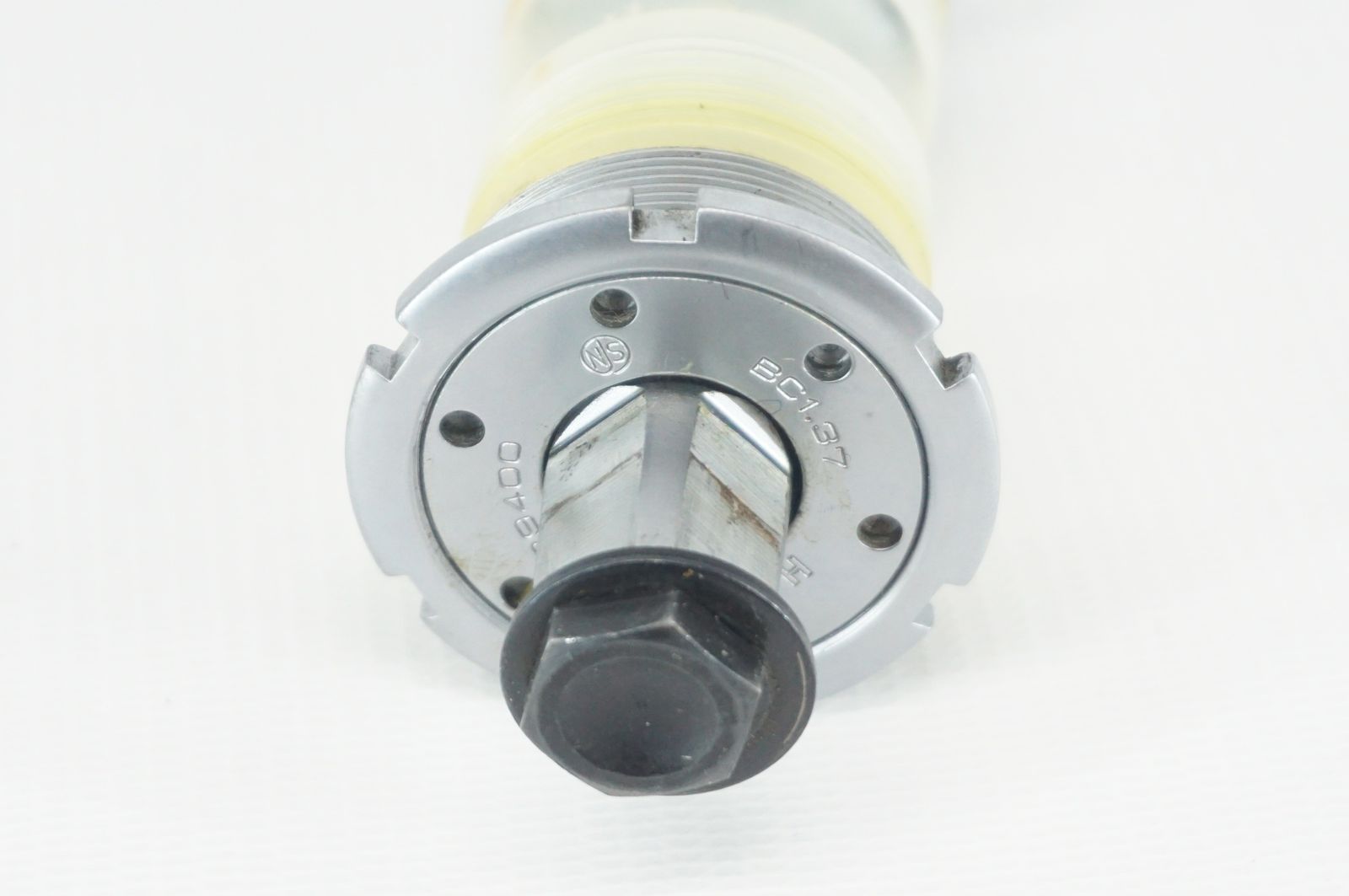 HATTA 「ハッタ」 R9400 NJS 110mm ボトムブラケット / バイチャリ阪急