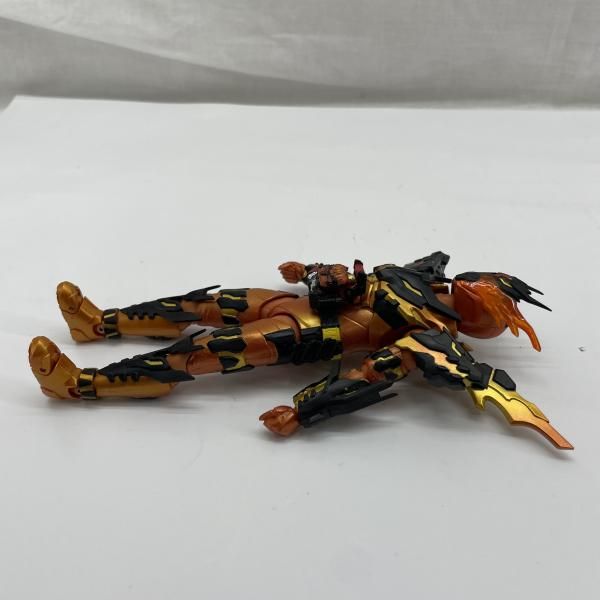 中古】現状品)S.H.Figuarts 仮面ライダークローズマグマ[91] - メルカリ