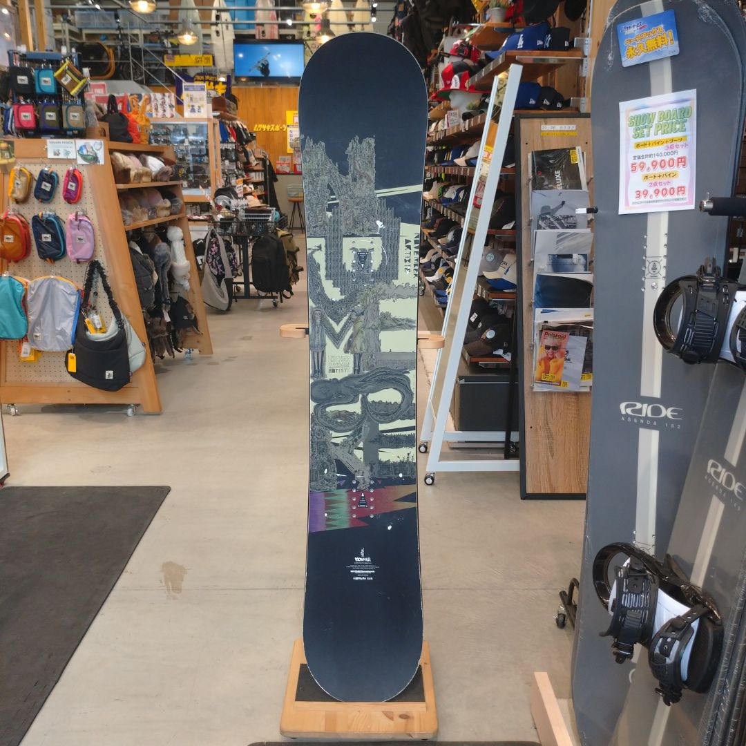 USE607【ムラスポ公式】NOVEMBER ノベンバー ARTIST GRAPHIC LTD