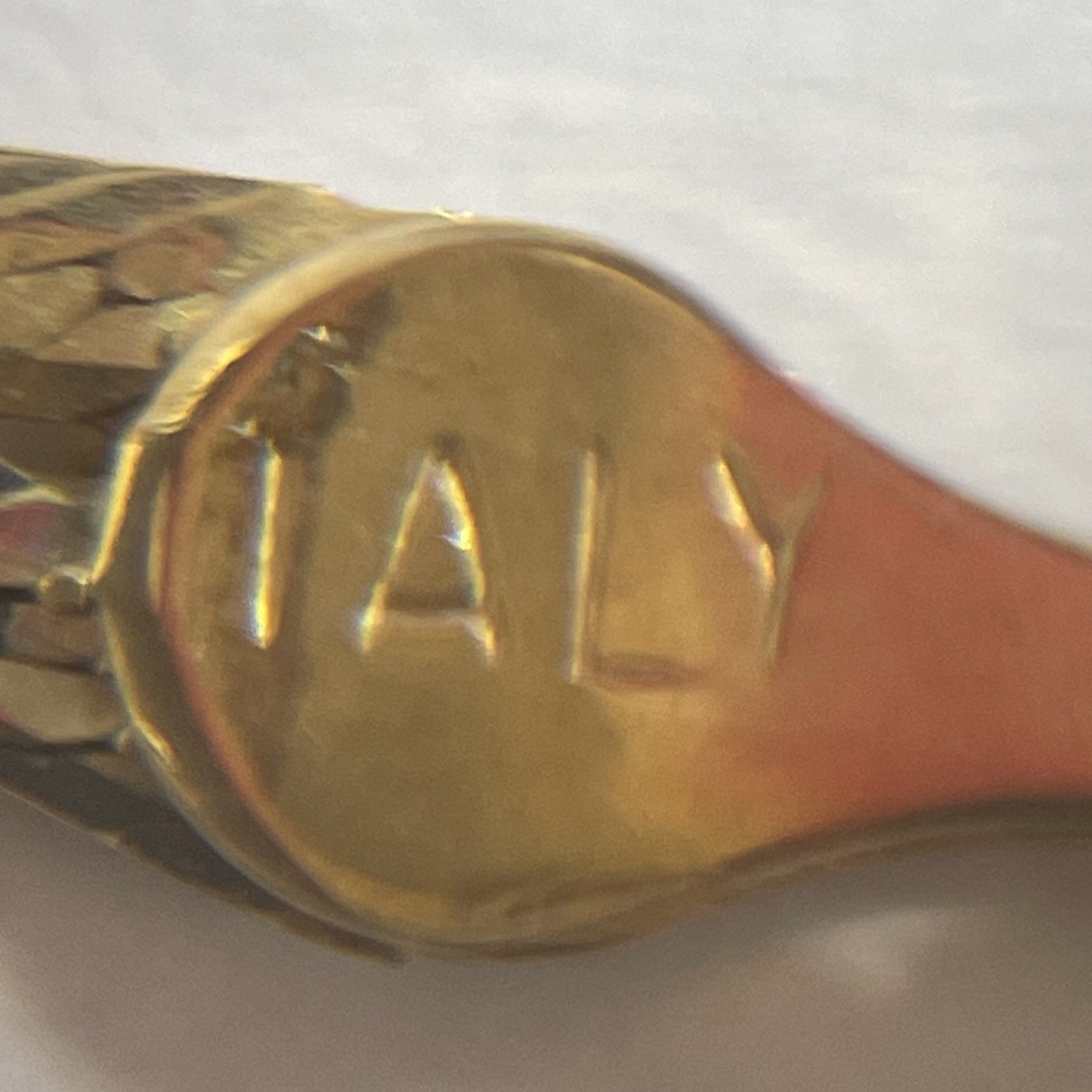 ☆ 14KT/585刻印 イエロー スリーカラー編み込みネックレス ITALY