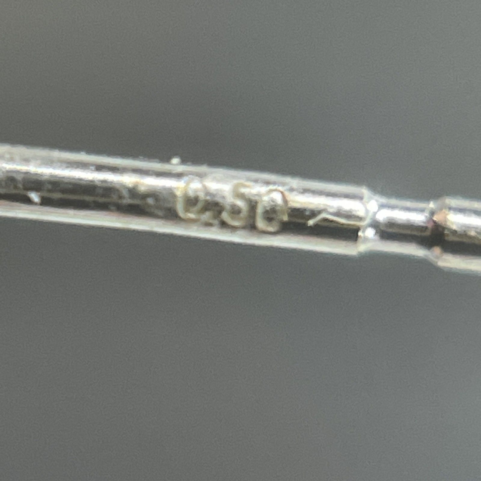 ☆ K18WG刻印 18金 ホワイトゴールド 石付き両耳ピアス キャッチ 