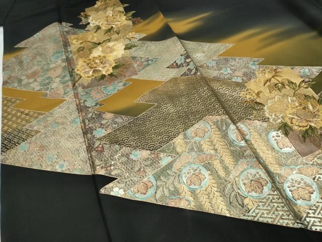 平和屋着物●豪華黒留袖　作家物　駒刺繍　色紙重ね松皮菱花文　暈し染め　金銀彩　正絹　逸品　CABC2198ut 平和屋着物○豪華黒留袖 作家物 駒刺繍 色紙重ね松皮菱花文 暈し染め