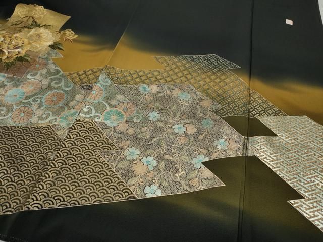 平和屋着物●豪華黒留袖　作家物　駒刺繍　色紙重ね松皮菱花文　暈し染め　金銀彩　正絹　逸品　CABC2198ut 平和屋着物○豪華黒留袖 作家物 駒刺繍 色紙重ね松皮菱花文 暈し染め