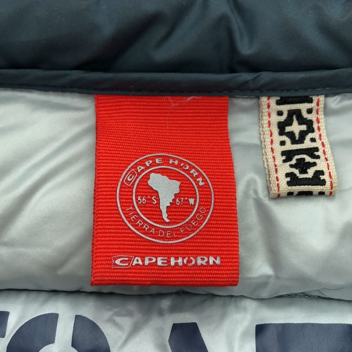 メンズ CAPE HORN ケープホーン ライトダウンベスト ブルー 50