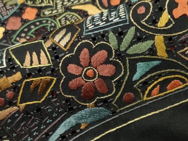 平和屋着物●極上　中国三大刺繍　スワトウ刺繍　総刺繍　本場大島紬　訪問着　流線文　逸品　未使用　CYAA4704s6 平和屋本店□極上 中国三大刺繍 スワトウ刺繍 汕頭刺繍 総刺繍 訪問着