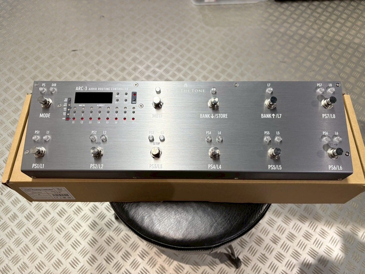FREE THE TONE / ARC-3 SILVER プログラマブルスイッチャー - メルカリ