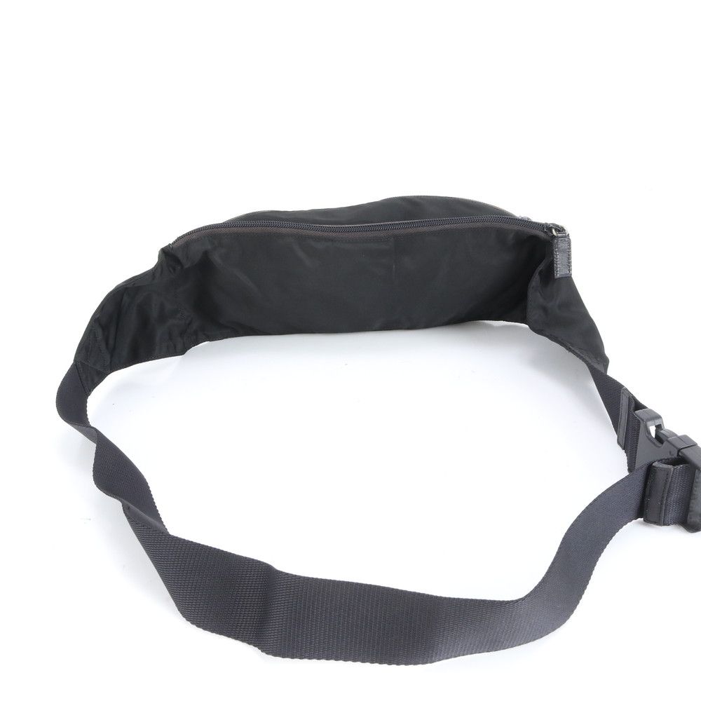 美品 プラダ テスート ナイロン 三角ロゴ レザー ボディバッグ ボディ