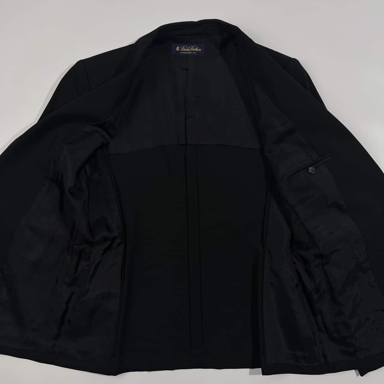 美品 ブルックスブラザーズ セットアップ パンツ スーツ 11 黒 ジャケット ウール ナローストライプ シングル2釦 スーツ Classic | Brooks