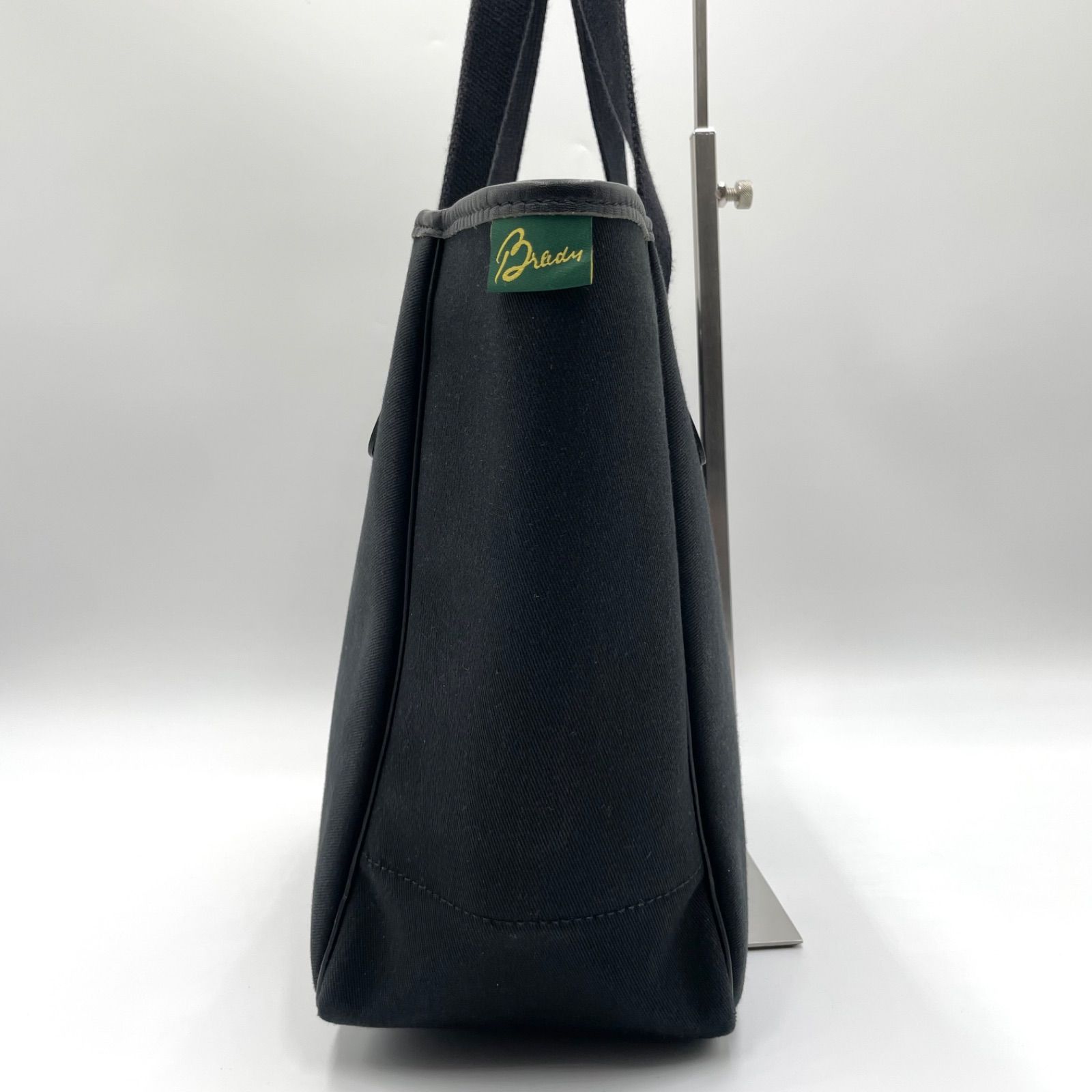 Brady ブレディー Extra Small Carryall エクストラスモールキャリ