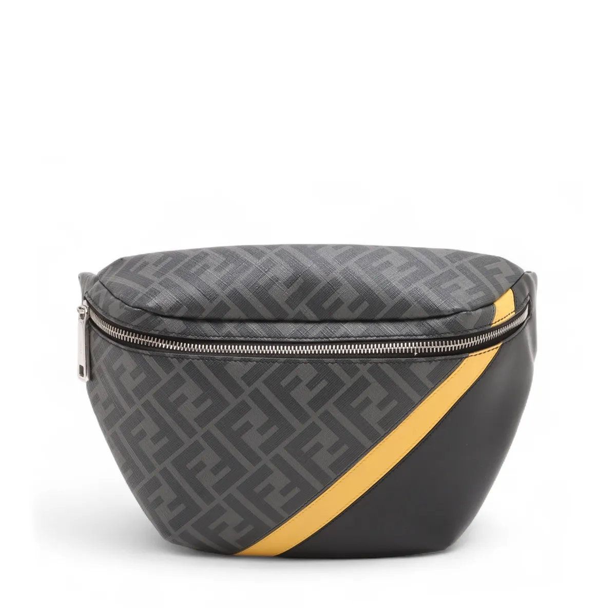 極美品 フェンディ ズッカ 7VA434 レザー 2WAY ボディバッグ 斜め掛け