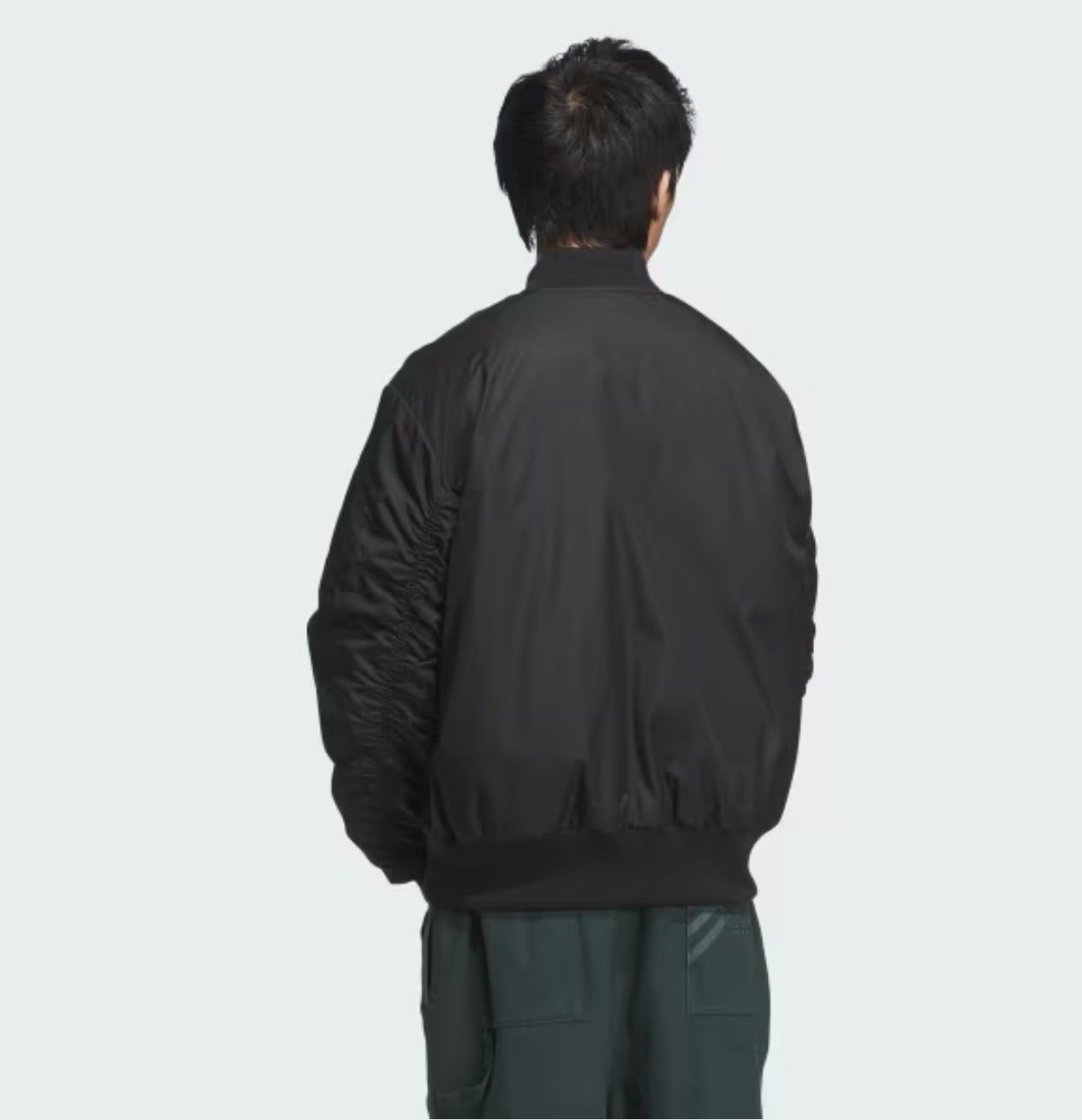 adidas originals！チラックス ロゴパデッドジャケット unisex - メルカリ