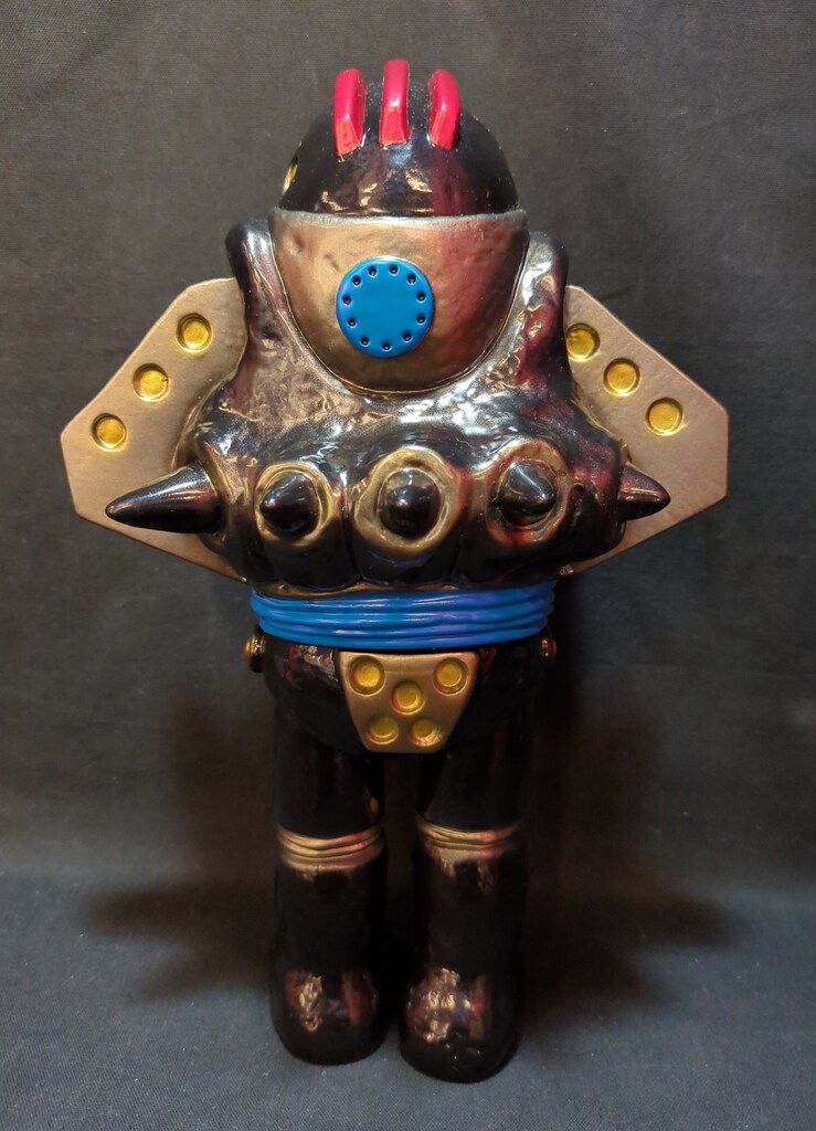 Meteoritetoy x ZOLLMEN CRUSHER 56 黒成型 - メルカリ