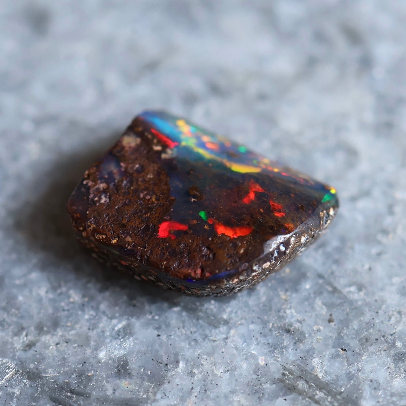 天然ボルダーオパール 1.94ct クイーンズランド産 オーストラリア産