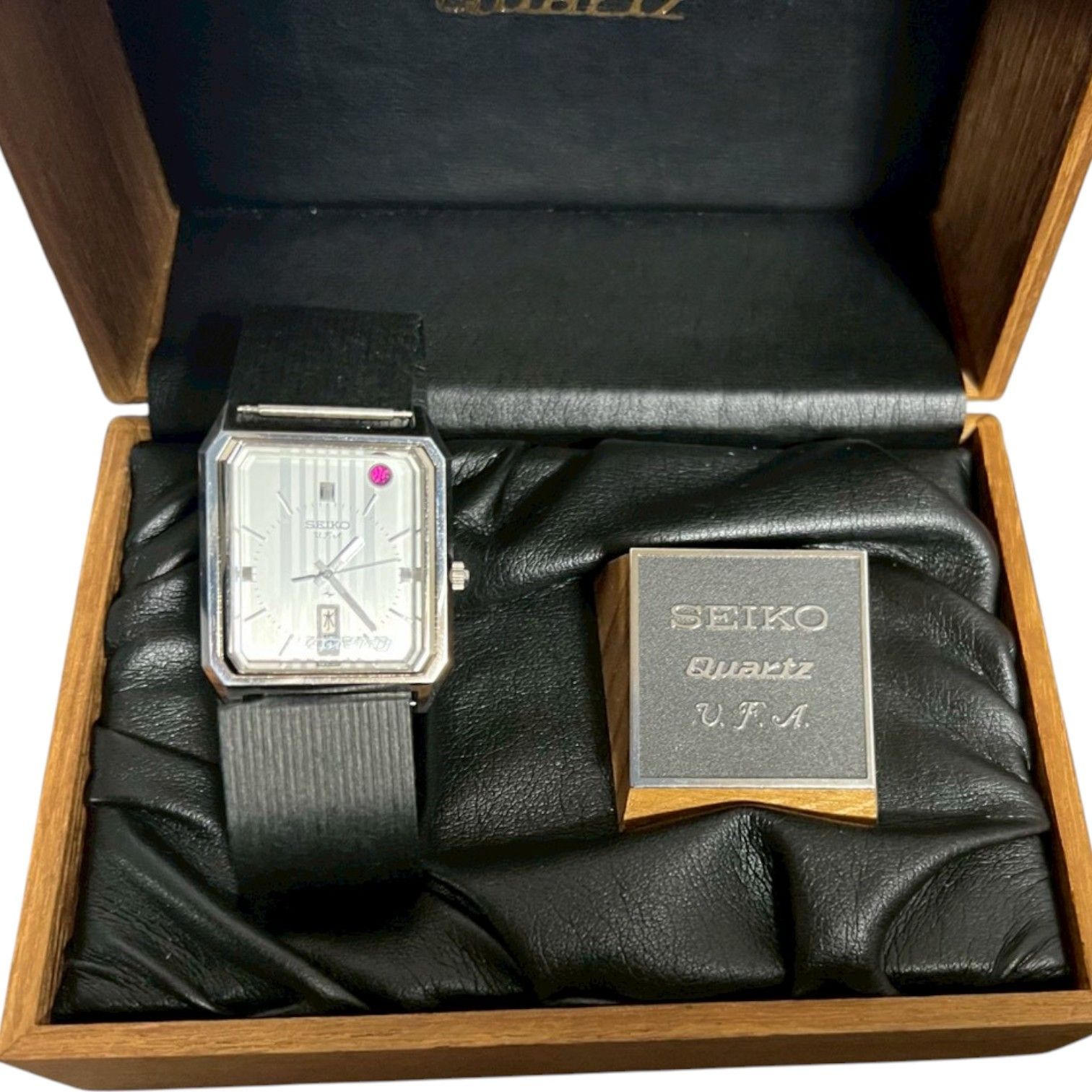 SEIKO VFA 3923-5020 クォーツ式 腕時計 セイコー ビンテージ品 不動